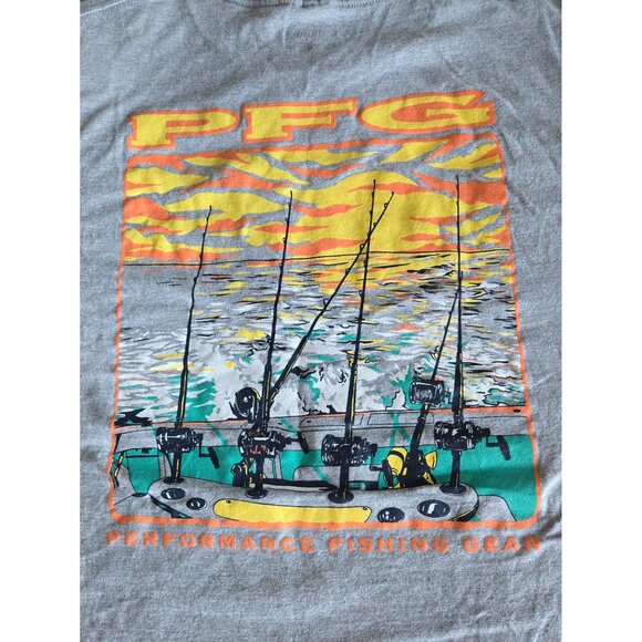 Men's Columbia PFG Performance Fishing Gear T Shirt Size L Gray Sunrise Boat - Picture 2 of 5
